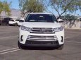 Toyota Highlander LE 2017 - Bán xe ô tô Toyota Highlander LE 2017, màu trắng nội thất kem giao ngay