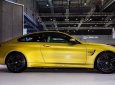 BMW M4 2017 - Bán BMW M4 đời 2017, màu vàng