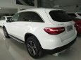 Mercedes-Benz Smart  250 4Matic 2018 - Cần bán xe Mercedes GLC250 4Matic 2018, màu trắng nội thất nâu, giao ngay