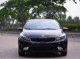 Kia Cerato 1.6MT 2018 - Bán Kia Cerato 1.6MT đời 2018, màu đen giá cạnh tranh