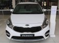 Kia Rondo 2.0 GAT  2017 - Cần bán Kia Rondo GAT, màu trắng- Hỗ trợ đăng kí Grab, Uber, hỗ trợ vay 80% kể cả hồ sơ khó- LH: 0901.078.222-Quang