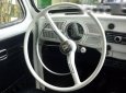 Volkswagen Beetle 1969 - Cần bán xe Volkswagen Beetle sản xuất 1969, màu trắng