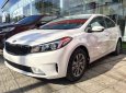Kia Cerato 1.6 MT 2017 - Kia Gò Vấp - Cerato 1.6 MT 2017 mới 100% - Thiết kế thể thao - Nội thất đầy đủ - Hỗ trợ trả góp - LH 0938.906.283