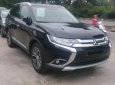 Mitsubishi Stavic 2.4 CVT 2017 - Cần bán xe Mitsubishi Outlander 2.4 model 2017 CVT, xe nhập CKD có trả góp