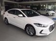 Hyundai Elantra 1.6MT 2017 - Bán Hyundai Elantra 1.6MT 2017, màu trắng