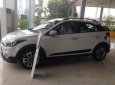 Hyundai i20 Active 2017 - Bán Hyundai i20 Active đời 2017, màu trắng, xe mới, giá bán 595tr