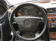 Mercedes-Benz C200 200 1998 - Bán Mercedes C200 đời 1998, màu đen, nhập khẩu chính hãng số sàn