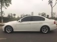 BMW 323i 2009 - Bán ô tô BMW 323i đời 2009 màu trắng, giá chỉ 555 triệu, xe nhập