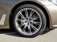 BMW 7 Series 730Li 2017 - Bán xe BMW 7 Series 730Li đời 2017, màu nâu, xe nhập, có xe giao ngay