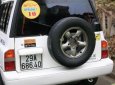 Suzuki Vitara 4x4MT 2005 - Cần bán gấp Suzuki Vitara 4x4MT đời 2005, màu trắng
