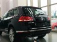 Volkswagen Touareg GP 2014 - Xe nhập Đức gầm cao Volkswagen Touareg 3.6l GP đời 2014, màu đen. Tặng BHVC+3M, LH Hương: 0902608293