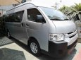 Toyota Hiace 2016 - Cần bán lại xe Toyota Hiace đời 2016, màu bạc