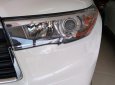 Toyota Highlander LE 2015 - Bán Toyota Highlander LE đời 2015, màu trắng