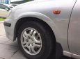Nissan Sunny 2001 - Cần bán xe Nissan Sunny đời 2001, màu bạc, xe nhập