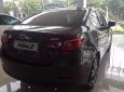 Mazda 2 2016 - Cần bán lại xe Mazda 2 năm 2016, màu đen, 584 triệu