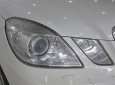 Mercedes-Benz E250 2013 - Cần bán xe Mercedes E250 đời 2013, màu trắng chính chủ