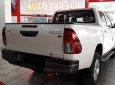 Toyota Hilux 2.4E MT 2017 - Toyota Hilux 2017 chính hãng, mới 100%, 675 triệu, LH: 0932506503