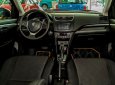 Suzuki Swift 2017 - Bán ô tô Suzuki Swift đời 2017, màu vàng, nhập khẩu nguyên chiếc