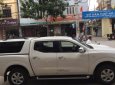 Nissan Navara NP300   2016 - Cần bán lại xe Nissan Navara NP300 2.5 năm 2016, màu trắng