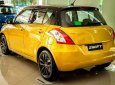 Suzuki Swift 2017 - Cần bán xe Suzuki Swift năm 2017, màu vàng, xe nhập 