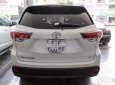 Toyota Highlander LE 2015 - Cần bán xe Toyota Highlander LE đời 2015, màu trắng, xe nhập