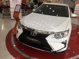 Toyota Camry Q AT 2017 - Cần bán xe Toyota Camry Q đời 2018, màu trắng