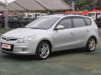 Hyundai i30 CW 2009 - Bán Hyundai i30 sản xuất 2009 màu bạc, giá tốt nhập khẩu nguyên chiếc