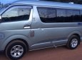 Toyota Hiace 2.5 2009 - Bán xe Toyota Hiace 2.5 năm 2009, màu xám