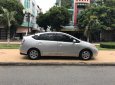 Toyota Prius 2009 - Cần bán gấp Toyota Prius đời 2009, màu bạc, xe nhập, giá chỉ 568 triệu