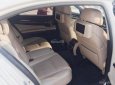 BMW 7 Series 750Li 2010 - Chính chủ bán BMW 7 Series 750Li đời 2010, màu trắng, nhập khẩu