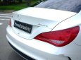 Mercedes-Benz CLK class CLA250 2015 - Cần bán lại xe Mercedes CLA250 2015, màu trắng, xe nhập