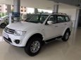 Mitsubishi Pajero Sport 2017 - Bán xe Mitsubishi Pajero Sport đời 2017, màu trắng, giá tốt