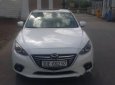 Mazda 3 2016 - Cần bán lại xe Mazda 3 đời 2016, màu trắng chính chủ, giá 660tr