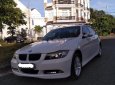 BMW 3 Series 320i  2008 - Cần bán xe BMW 3 Series 320i sản xuất 2008, màu trắng, xe nhập, giá tốt