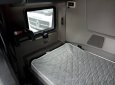 JAC 2012 - Xe đầu kéo Mỹ 1 giường giảm giá sốc