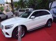 Mercedes-Benz GLK Class GLC300 2017 - Cần bán Mercedes GLC300 đời 2017, màu trắng, nhập khẩu nguyên chiếc