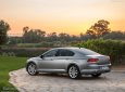 Volkswagen Passat GP 2016 - Bán ô tô Volkswagen Passat GP 2016, màu xám (ghi), nhập khẩu chính hãng