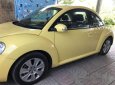 Volkswagen Beetle 2009 - Cần bán gấp Volkswagen Beetle đời 2009, màu vàng, giá chỉ 550 triệu