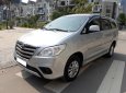 Toyota Innova E 2014 - Bán xe Toyota Innova E đời 2013, màu bạc