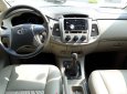 Toyota Innova E 2014 - Bán xe Toyota Innova E đời 2013, màu bạc