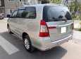 Toyota Innova E 2014 - Bán xe Toyota Innova E đời 2013, màu bạc