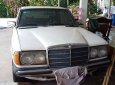 Mercedes-Benz C class C250 1970 - Cần bán xe Mercedes C250 sản xuất 1970, màu trắng