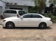 Mercedes-Benz E class E300 AMG 2017 - Cần bán Mercedes E300 AMG 2017, màu trắng