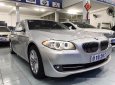 BMW 5 Series 520i   2013 - Cần bán BMW 5 Series 520i 2013, màu bạc, xe nhập