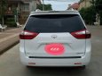 Toyota Sienna 2015 - Bán xe Toyota Sienna đời 2015, màu trắng giá cạnh tranh