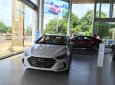 Hyundai Elantra 1.6MT 2017 - Bán xe Hyundai Elantra 1.6MT 2017, màu trắng, mới 100%, giá từ 560tr, góp đến 85% xe - xe ở Đắk Nông, Đắk Lắk