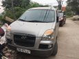 Hyundai Starex  GRX  2004 - Bán Hyundai Starex GRX sản xuất 2004, màu bạc  