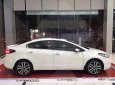 Kia Cerato 1.6L AT 2016 - Bán ô tô Kia Cerato 1.6L AT đời 2016, màu trắng