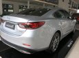 Mazda 6 2.5L 2017 - Bán xe Mazda 6 2.5L 2017, màu bạc, chính hãng, có xe giao