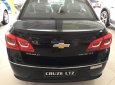 Chevrolet Cruze LT 1.6MT 2017 - Chevrolet Cruze 2017, hỗ trợ vay ngân hàng 90%. Gọi Ms. Lam 0939193718